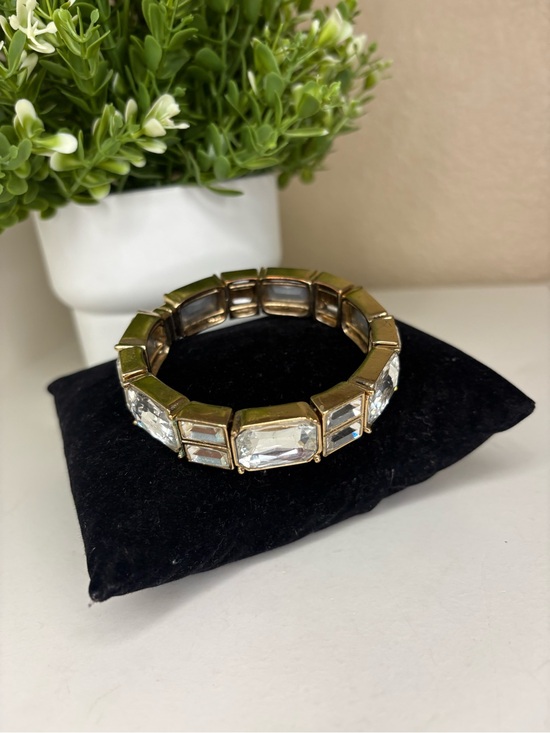 Gold Tone Emerald Cut Crystal Hinged Bangle Bracelet Magnetic Closure Glam main image 2